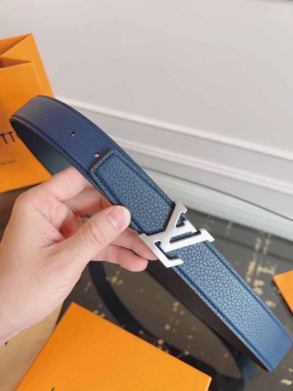 ルイヴィトンベルト正面デザイン